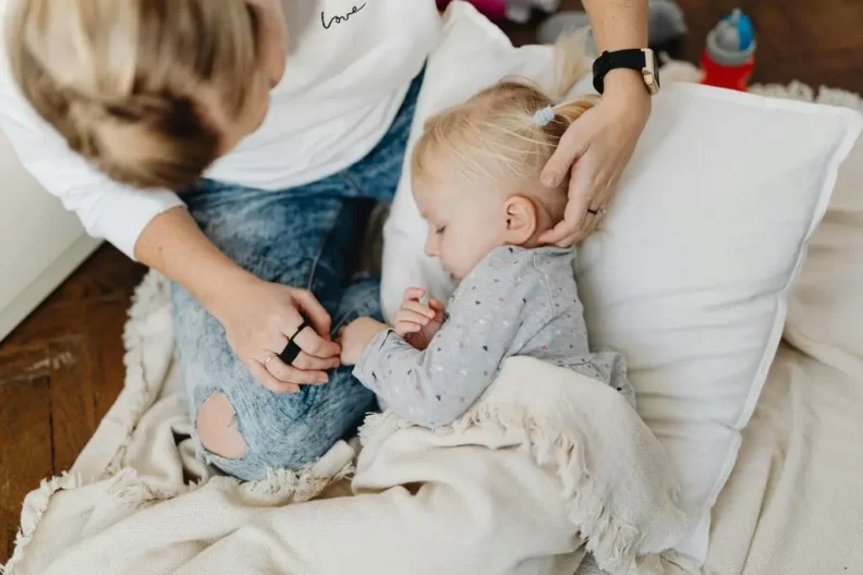 The Honest Gentle Parenting Guide: Stay True to Yourself