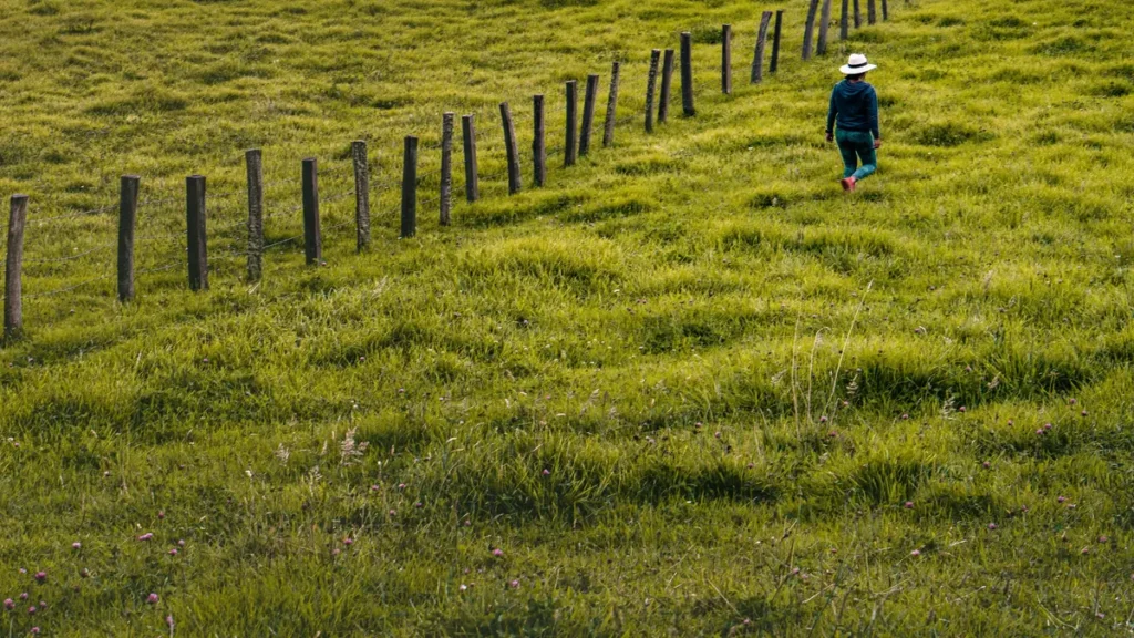 Listen to Your Body Signs: Know When to Slow Down 2 Healthy Boundaries