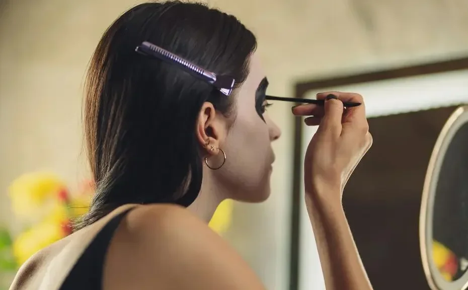 Essential Steps for Easy, Natural Everyday Makeup