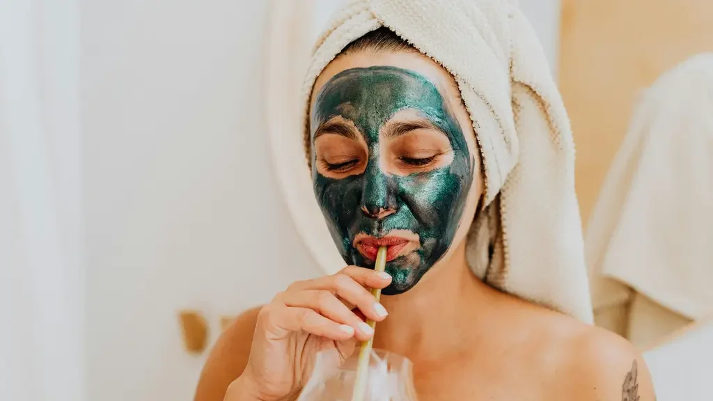 Face Mask Recipes for Healthy, Smooth Skin 7 Face Mask Recipes for Healthy, Smooth Skin