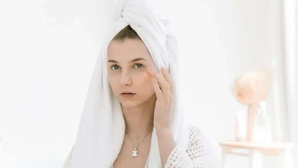 Natural Beauty Routine: Simple Habits That Make a Difference 1 Natural Beauty